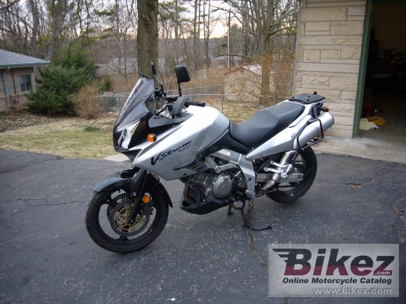 2003 Suzuki DL 1000 V-Strom photo